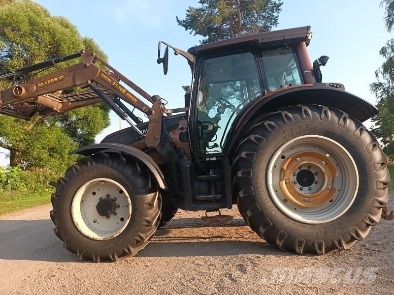 Valtra N 141 Traktory