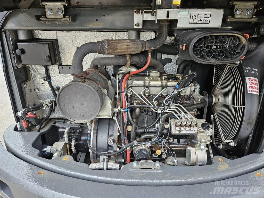 Wacker Neuson ET 65 Midi rýpadla 7t - 12t