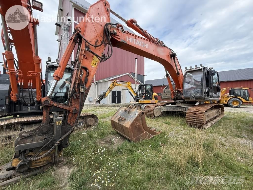 Hitachi ZX 300 LC-6 Pásová rýpadla