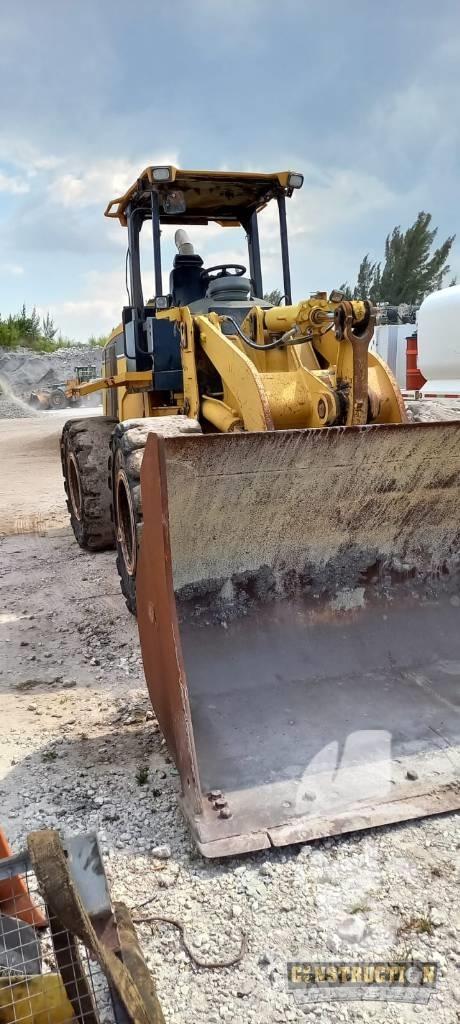 CAT 938 G Kolové nakladače