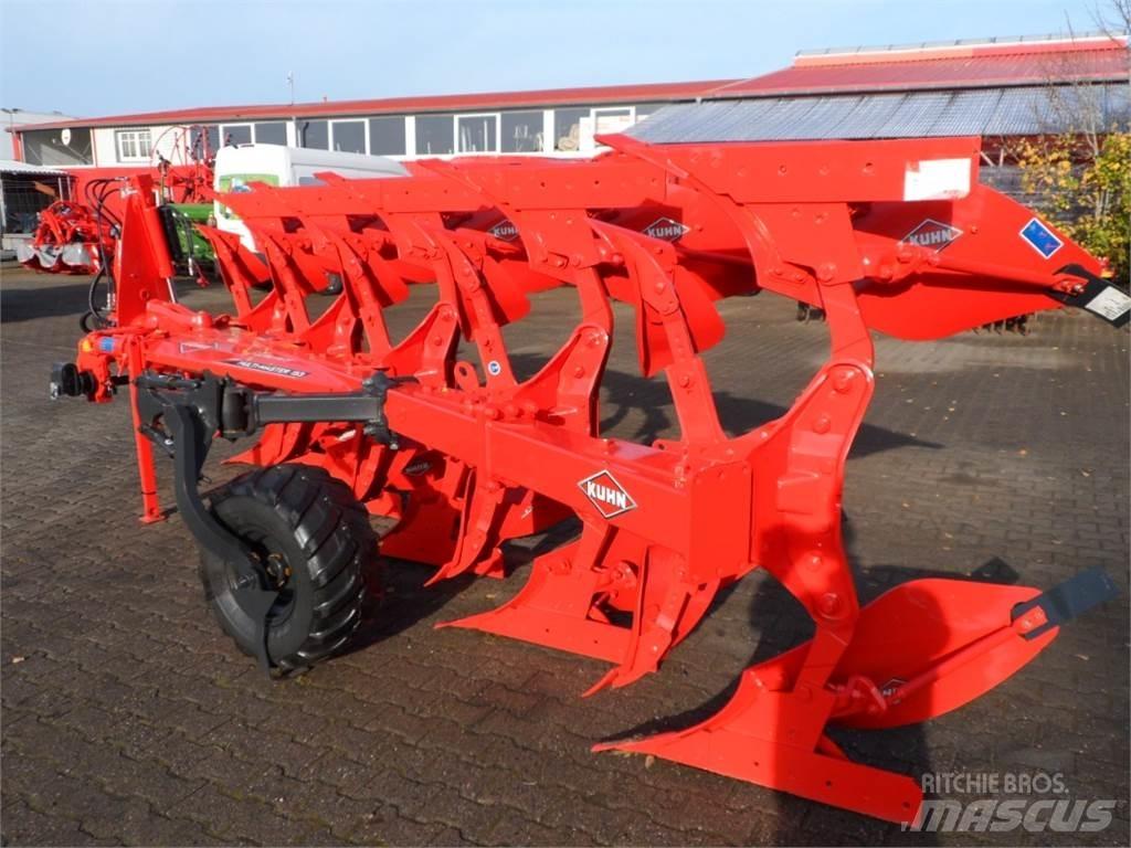 Kuhn MM 153 5 Pluhy