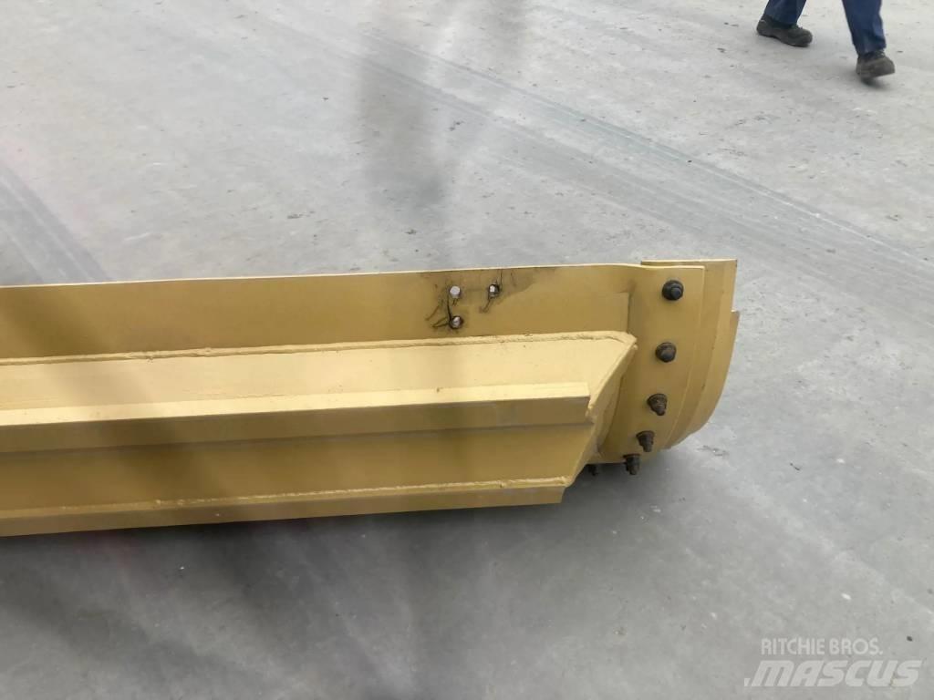 CAT 120M3 Moldboard Radlice