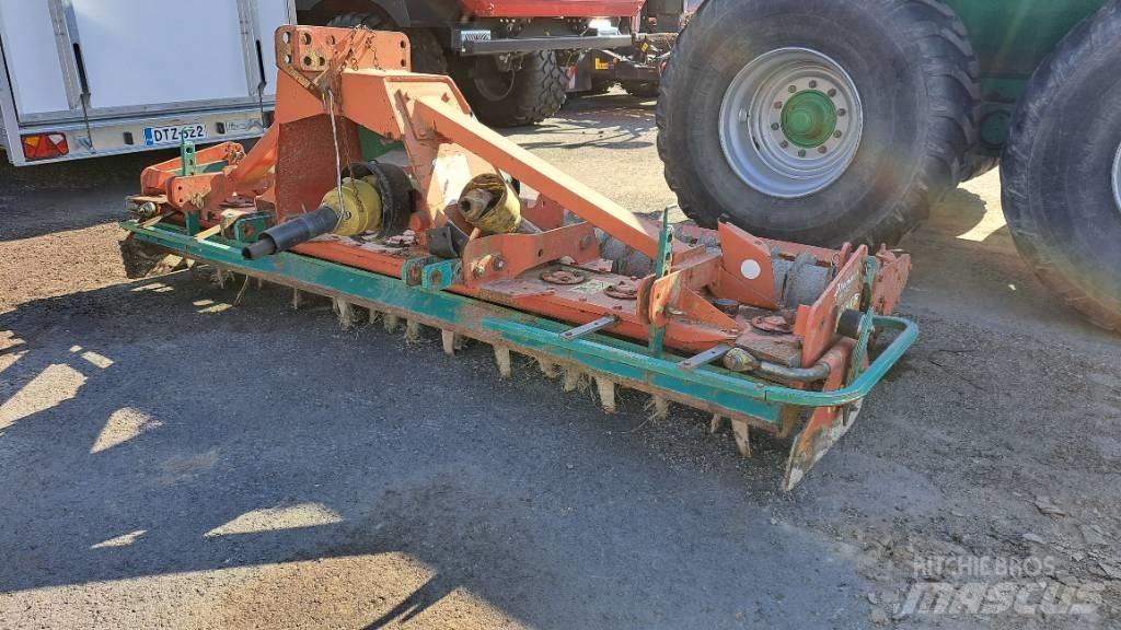 Kverneland NG 12/300 Rotační brány a půdní frézy
