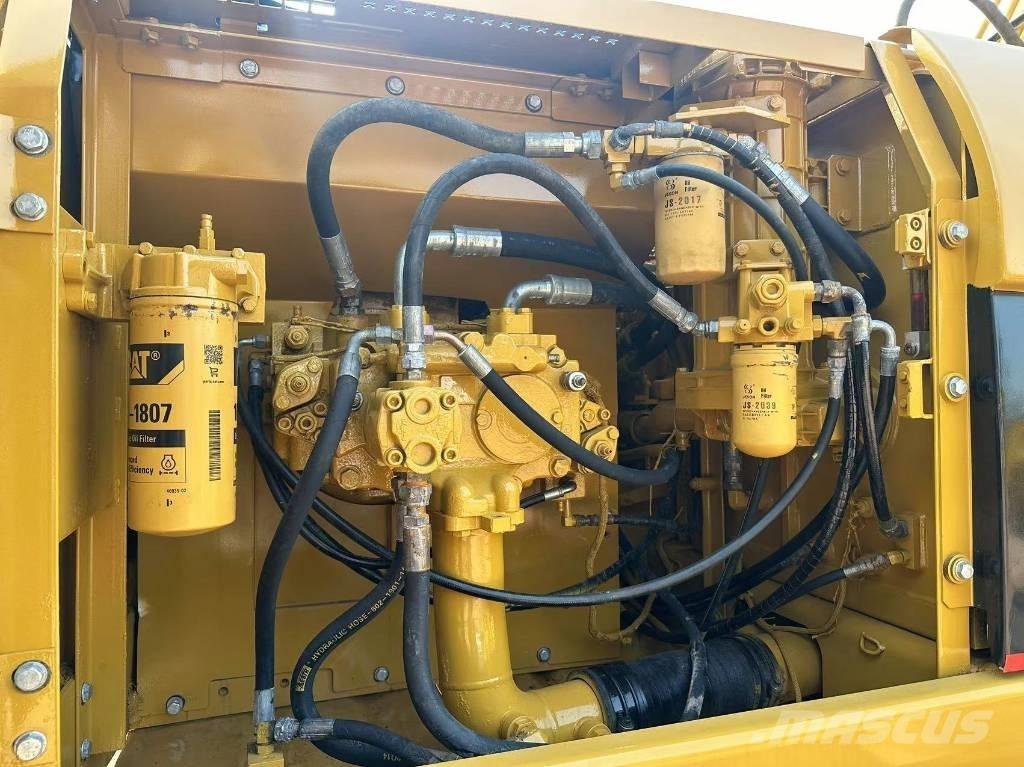 CAT 325CL Pásová rýpadla