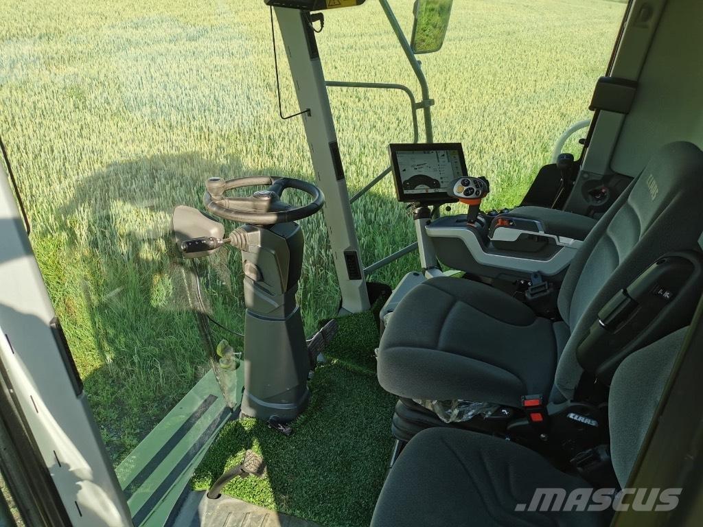 CLAAS Tucano 420 Sklízecí mlátičky