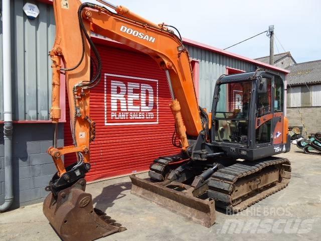 Doosan Solar 75 V Midi rýpadla 7t - 12t