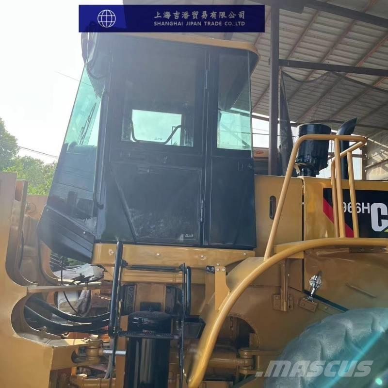 CAT 966 H Kolové nakladače