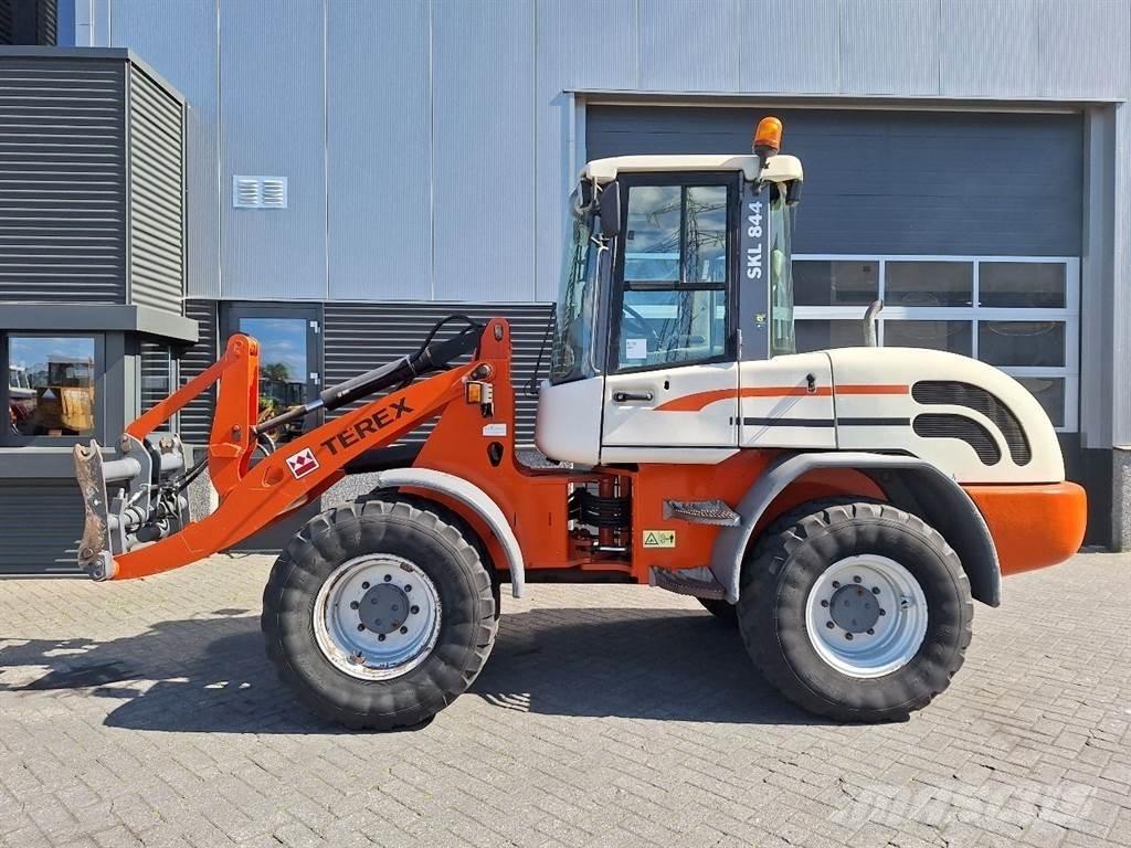 Schaeff SKL844 Kolové nakladače