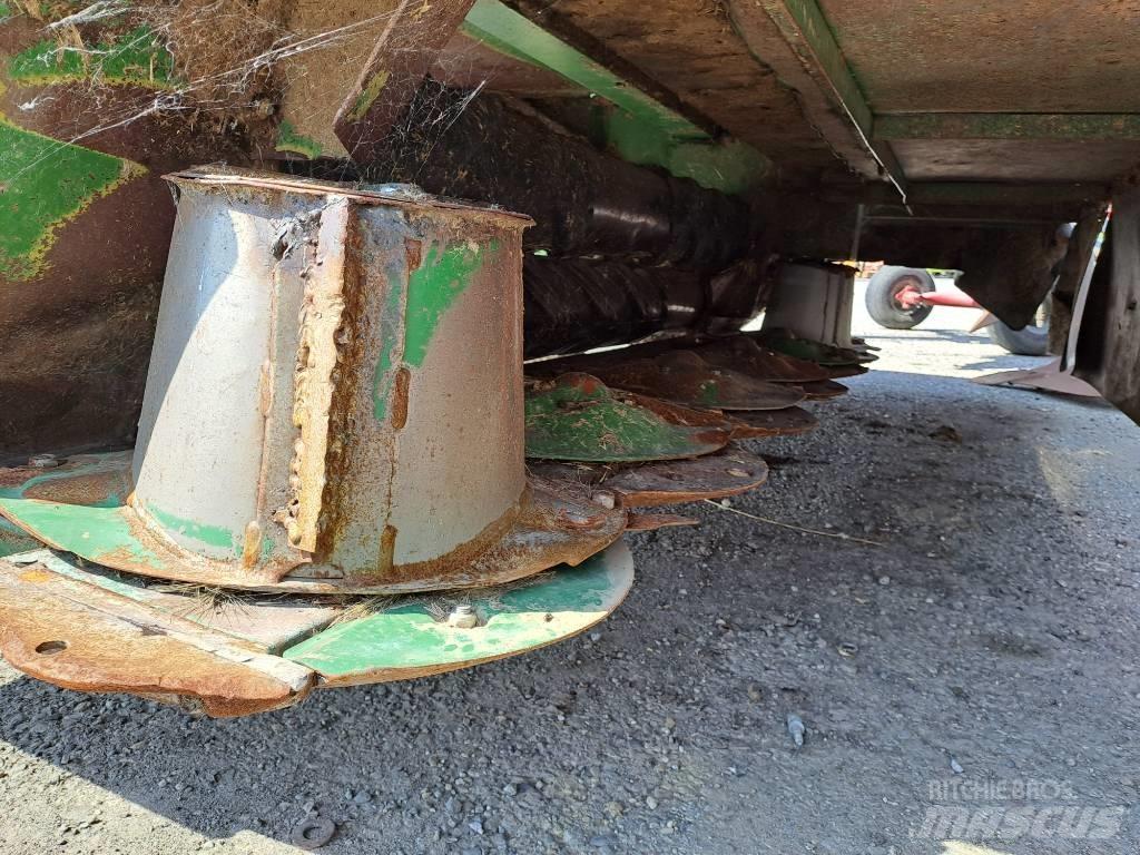 John Deere 1460 Kondicionér žacího stroje