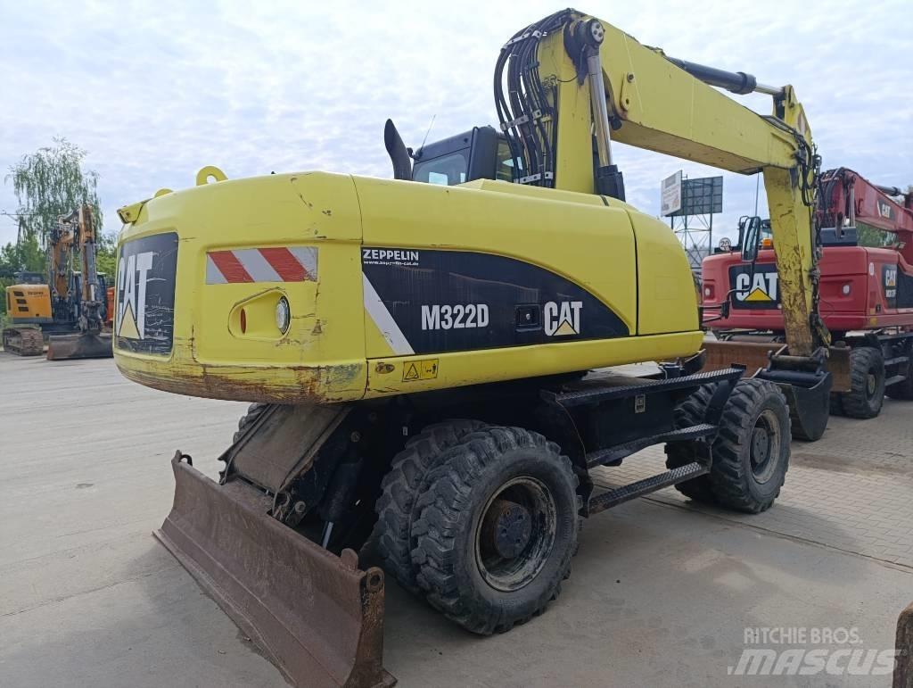 CAT M 322 D Kolová rýpadla