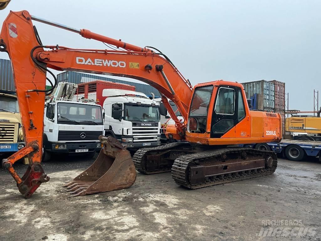 Daewoo Solar 220 LC Pásová rýpadla