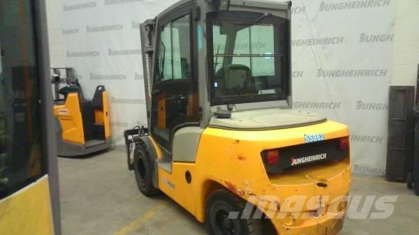 Jungheinrich DFG 430 Dieselové vozíky