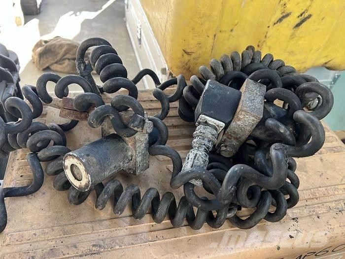 CAT AP 500E Finišery