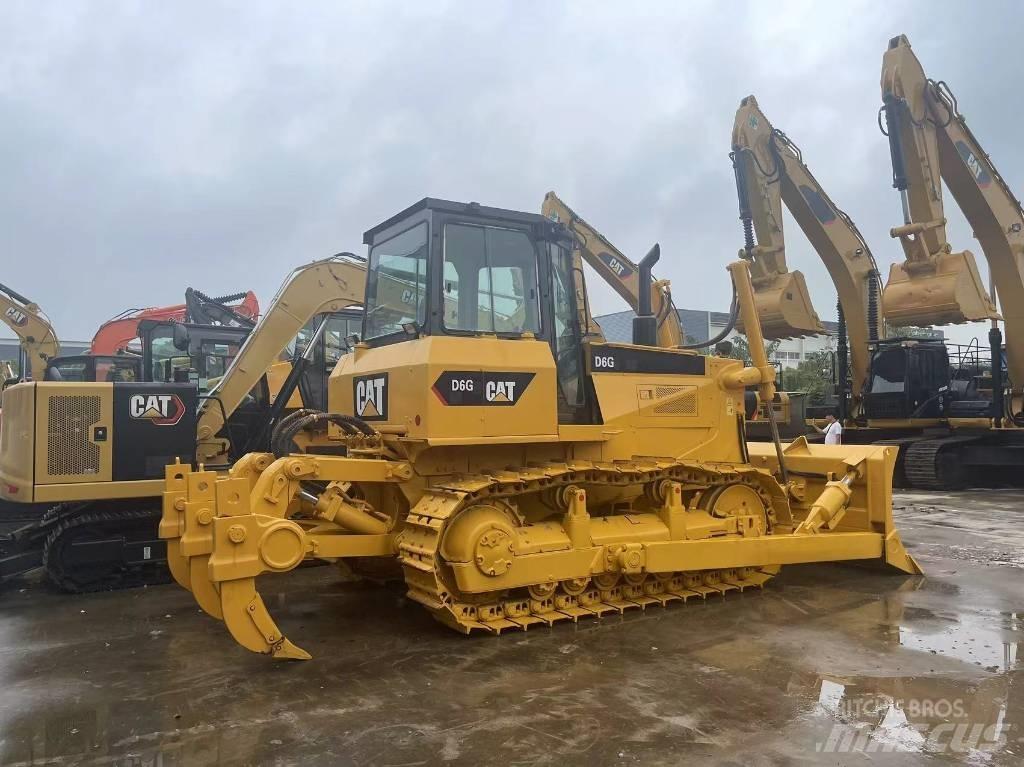 CAT D 6 G Pásové dozery