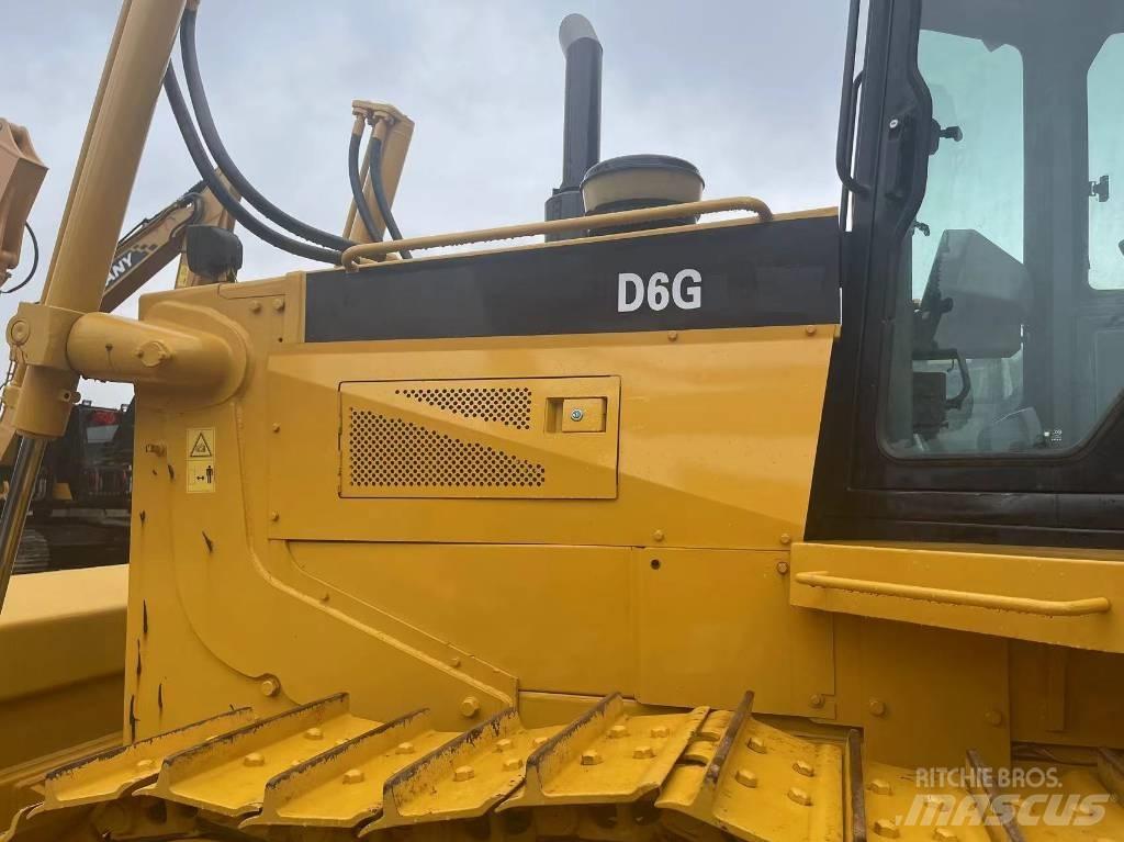 CAT D 6 G Pásové dozery