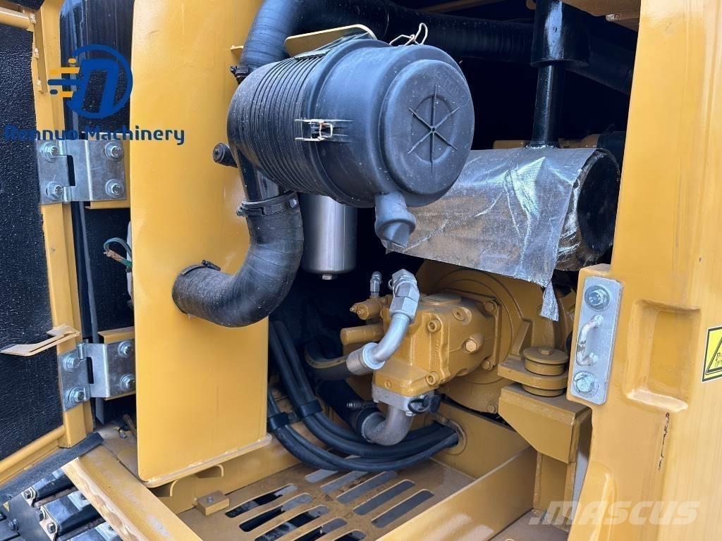 CAT 306E with rubber Mini rýpadla < 7t