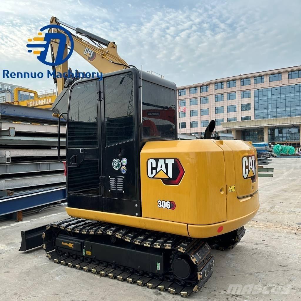 CAT 306E with rubber Mini rýpadla < 7t