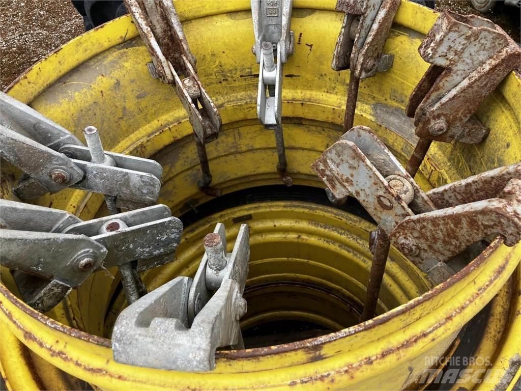 Petlas 480/70R34 Pneumatiky, kola a ráfky