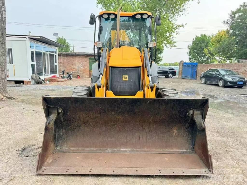 JCB 3 CX ECO Rýpadlo-nakladače