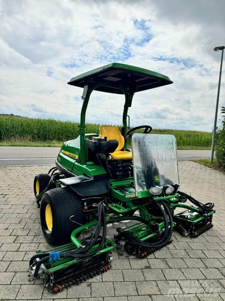 John Deere 8700 A Sekačky fervejí