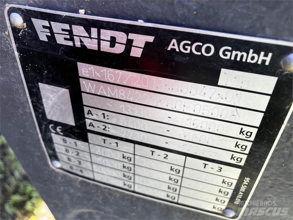 Fendt 828 Vario Traktory