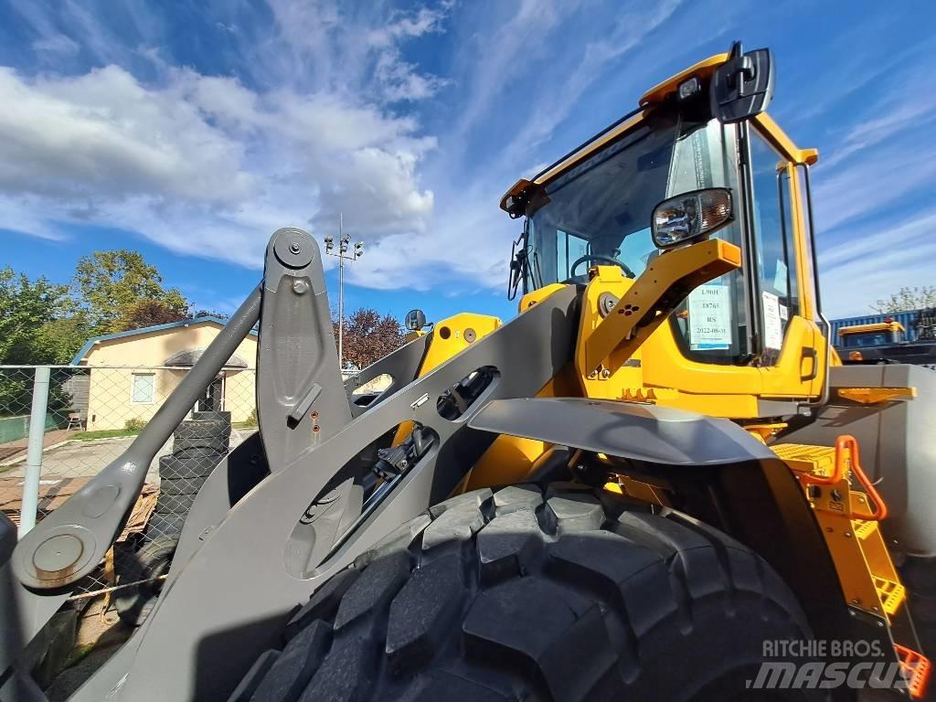Volvo L90H Kolové nakladače