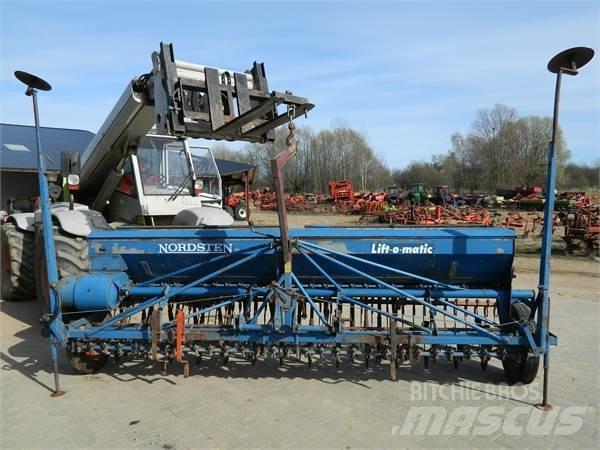 Nordsten 3.5 Mechanické secí stroje