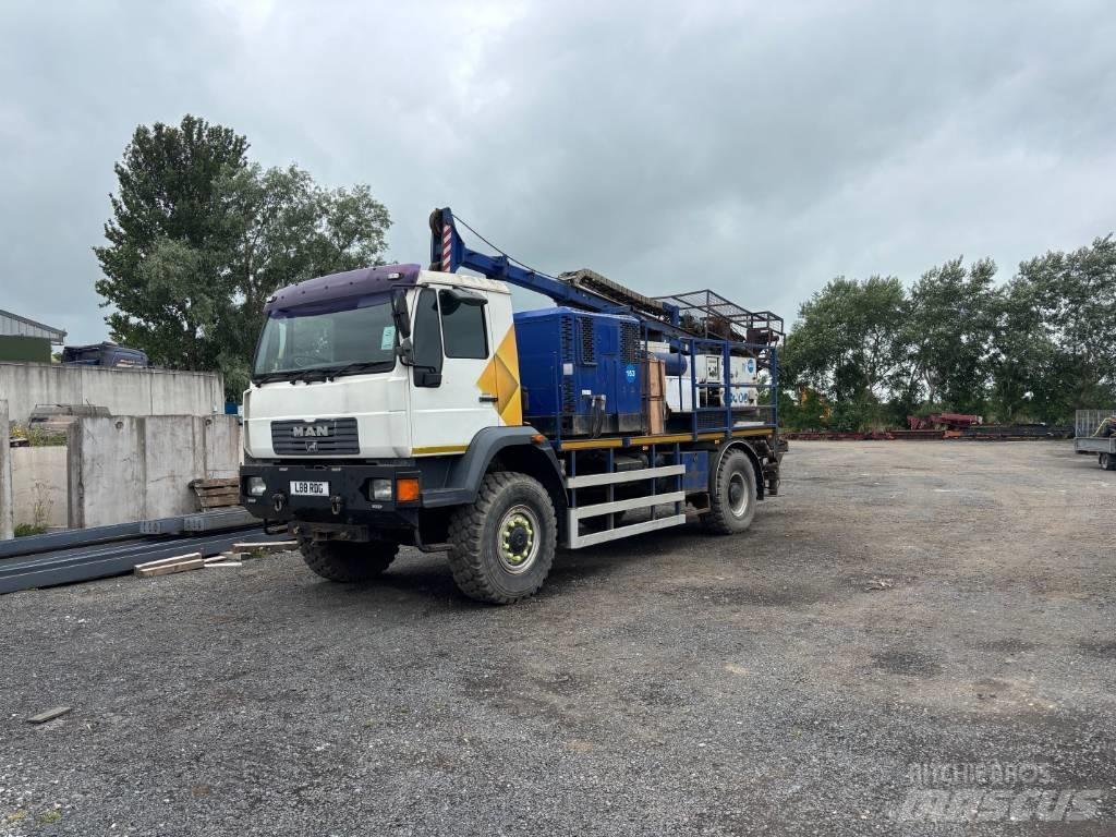 Boart Longyear DB520 Mobilní vrtná souprava