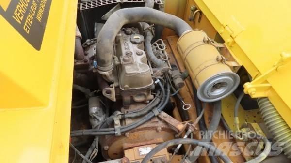 Sakai TS 160 Pneumatikové válce