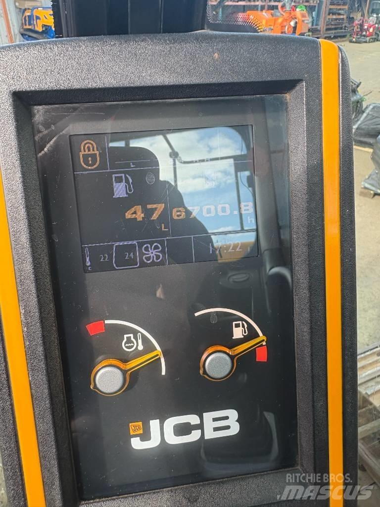 JCB JS 130 LC Pásová rýpadla