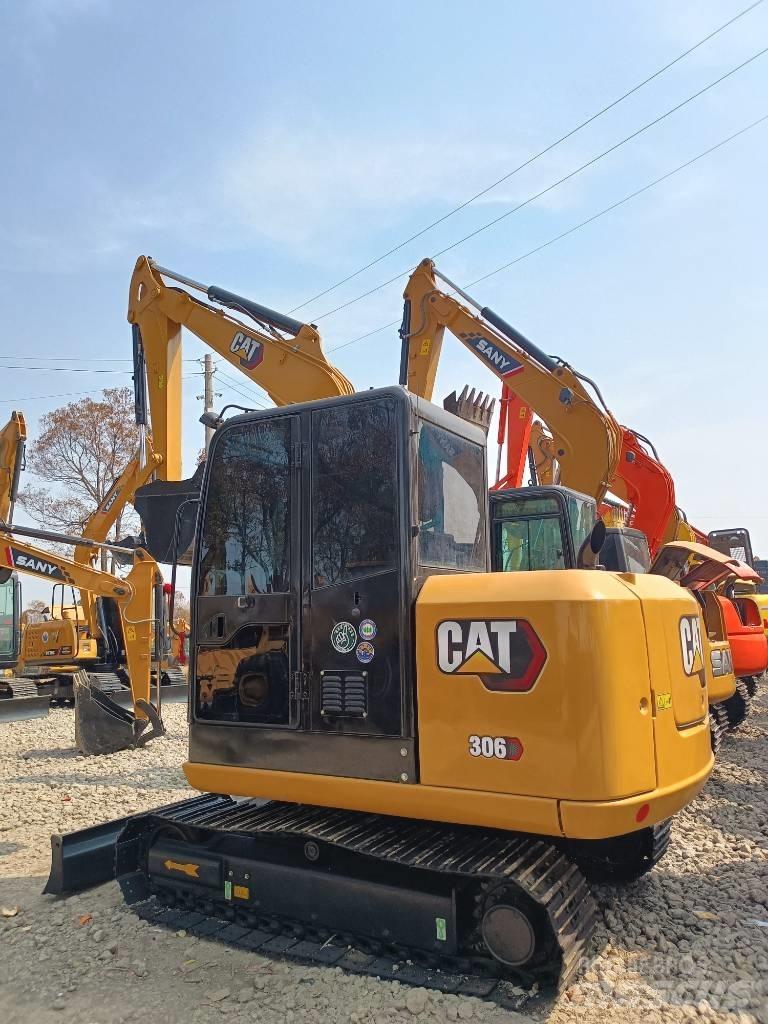 CAT 306 Mini rýpadla < 7t