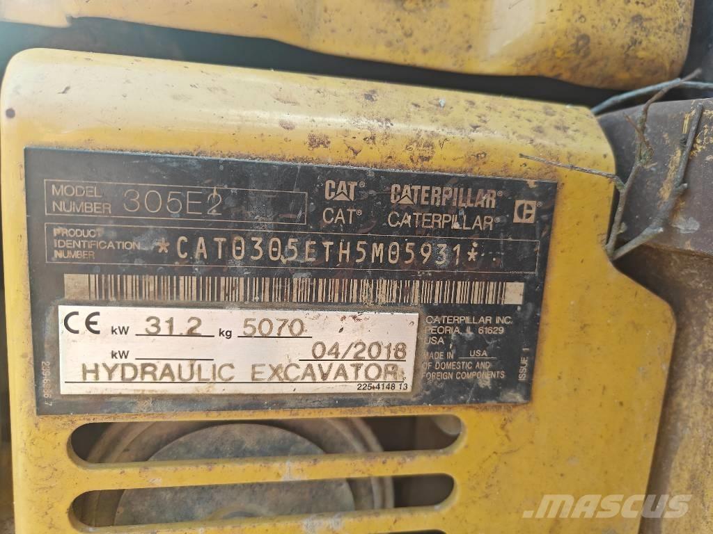 CAT 305E2 Mini rýpadla < 7t