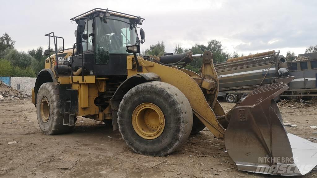 CAT 966 K Kolové nakladače