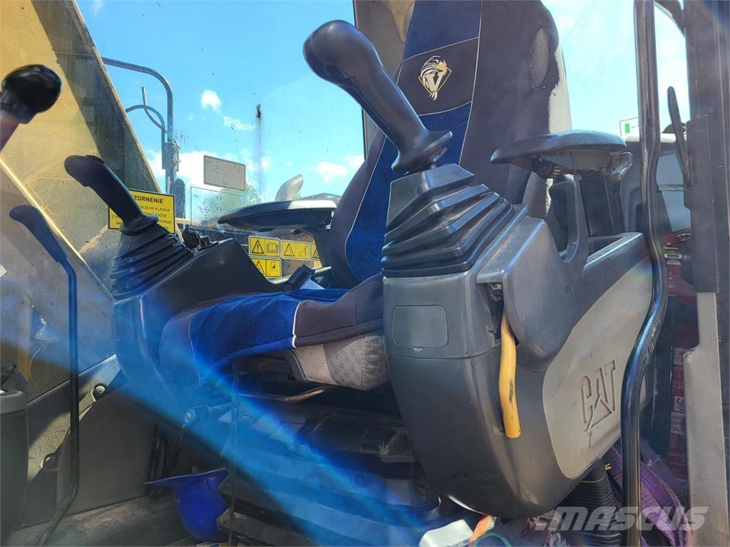 CAT 311 D LRR Stavebnictví - ostatní