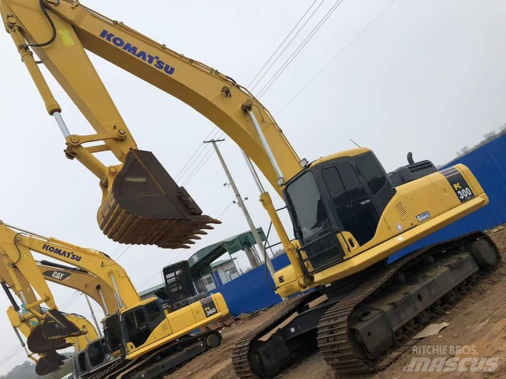 Komatsu 300-7 Pásová rýpadla