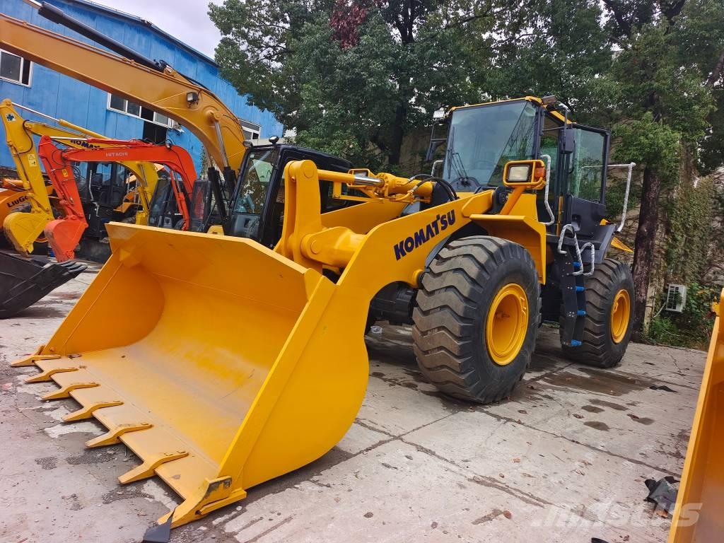 Komatsu WA 380 Kolové nakladače