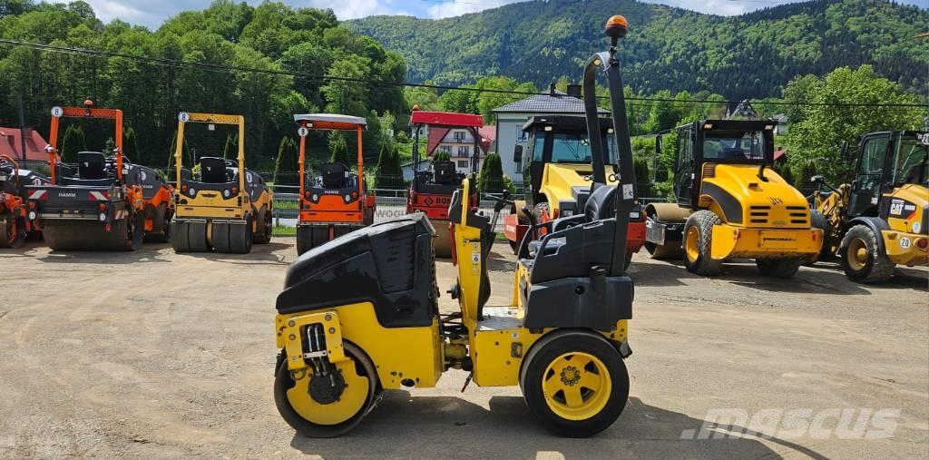 Bomag BW 100 ACM-5 Kombinované válce