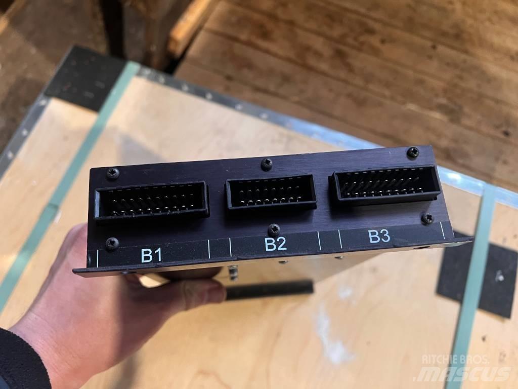 Valmet 5216101 Elektronika