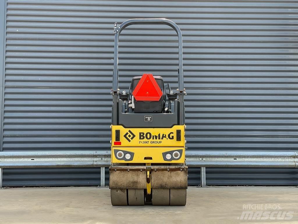 Bomag BW 100 AC-5 Kombinované válce