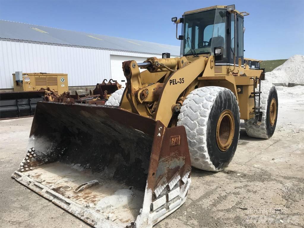 CAT 960 F Kolové nakladače