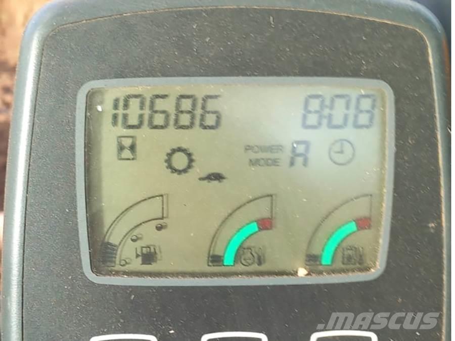 JCB JS145 LC Pásová rýpadla