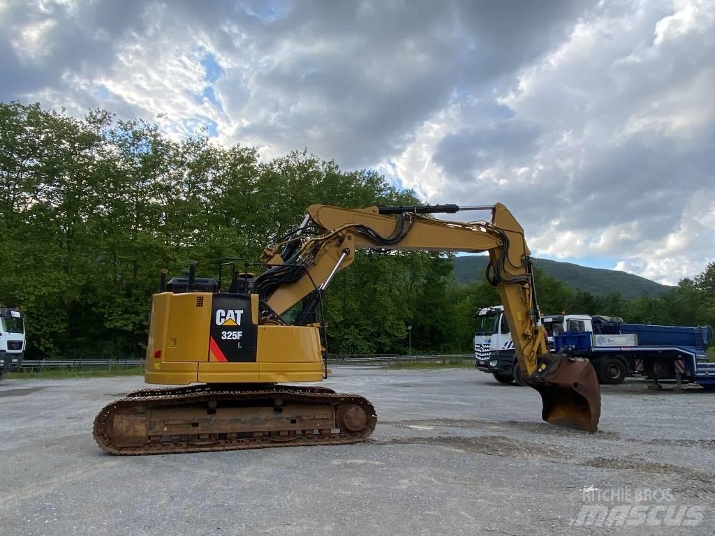 CAT 325 FL CR Pásová rýpadla