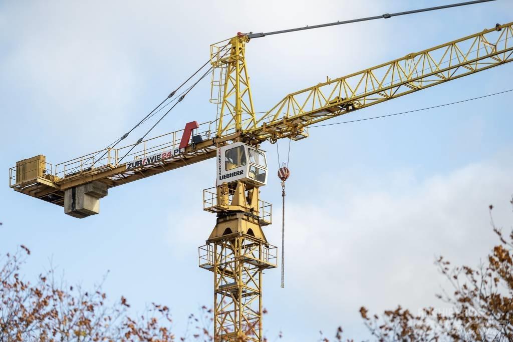 Liebherr 120HC Stavební jeřáby