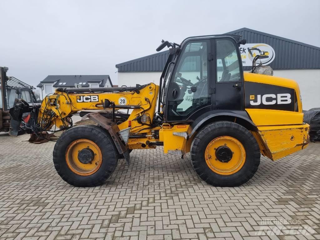JCB TM 320 Kolové nakladače