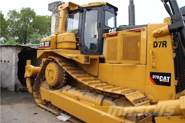 CAT D 7 R Pásové dozery