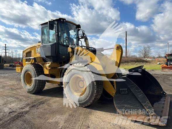 CAT 926M Kolové nakladače