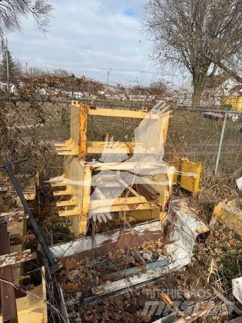  HEM 12-27 SFP Stroje na betonové dlaždice