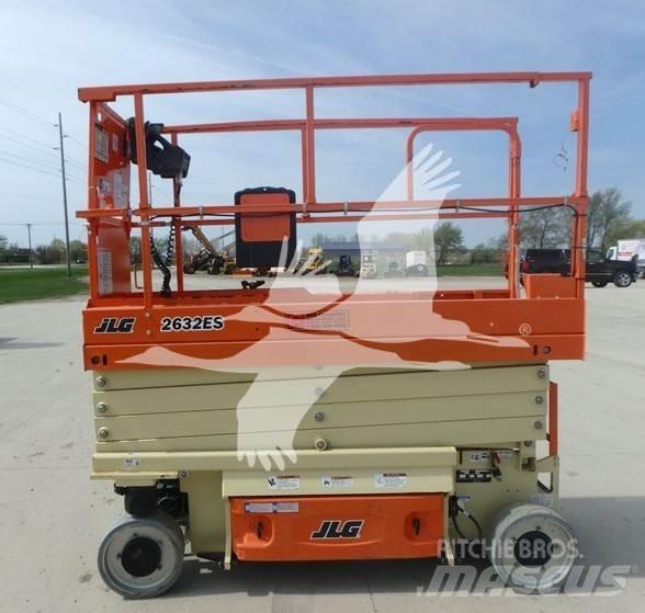 JLG 2632ES Nůžková zvedací plošina