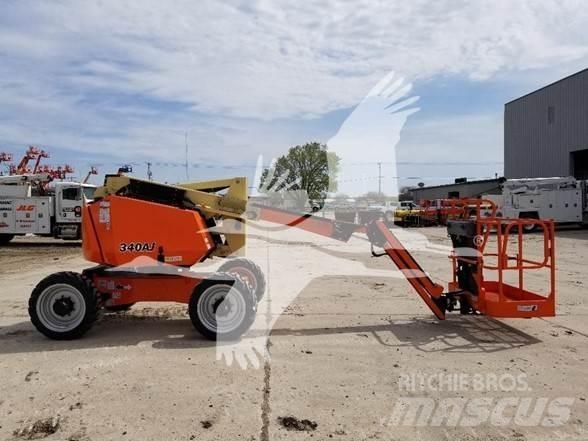 JLG 340AJ Kloubové plošiny