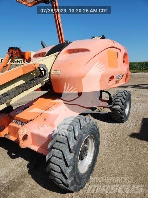 JLG 400S Teleskopické plošiny